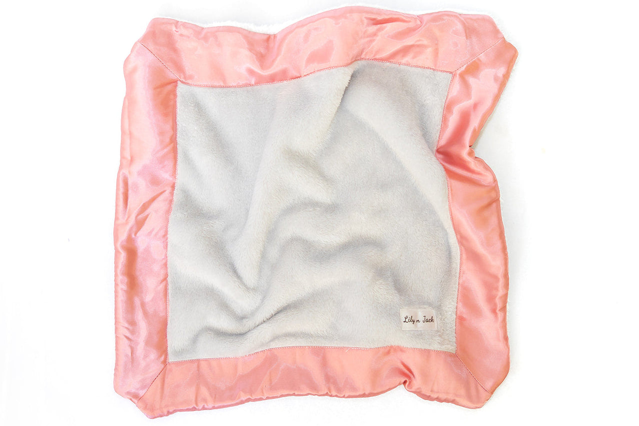 The Snuggle Blankie